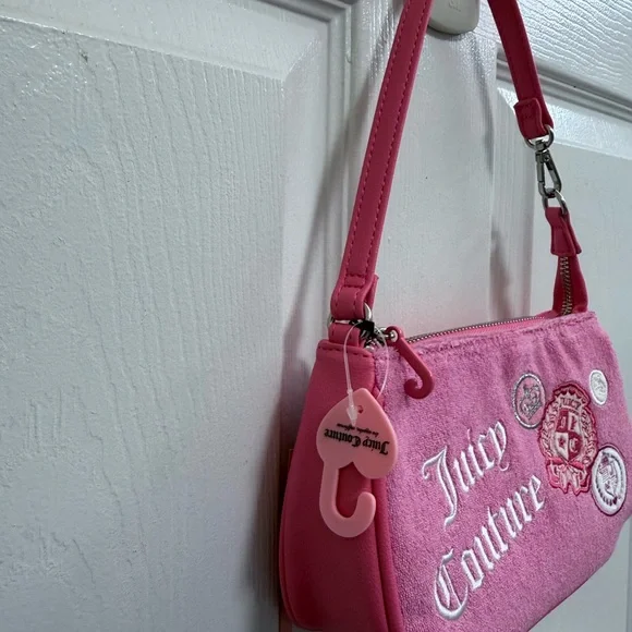 NWT Juicy Couture Juicy Girls Rule Wristlet in Cherry 🍒 Blossom - Picture 4 of 5